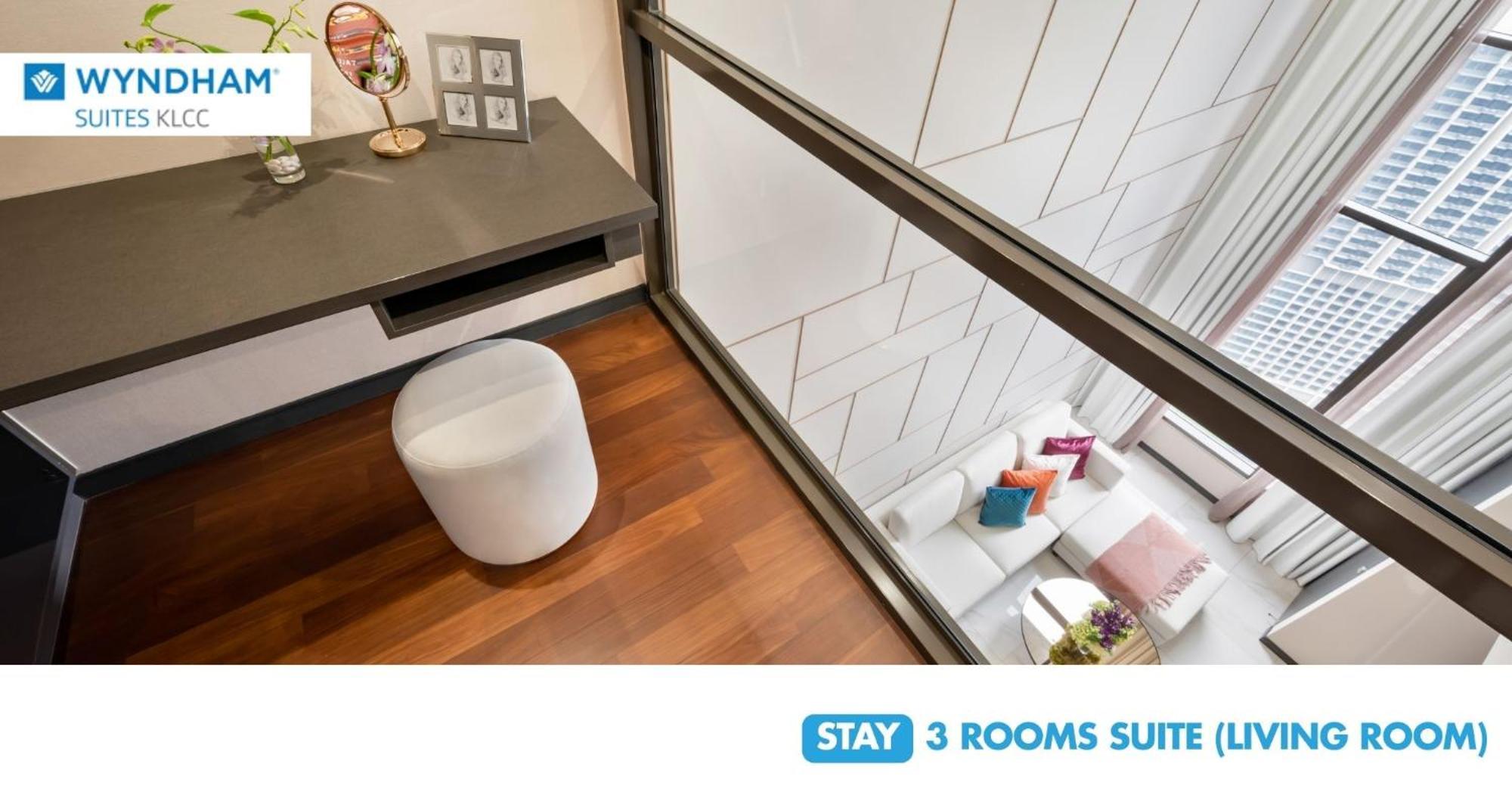 Wyndham Suites Klcc Kuala Lumpur Luaran gambar 3-room suite living room