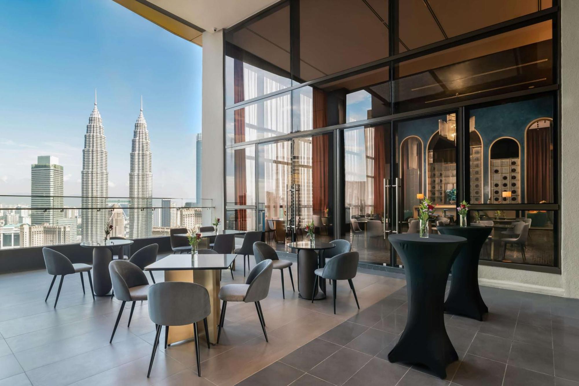 Wyndham Suites Klcc Kuala Lumpur Luaran gambar The Bar